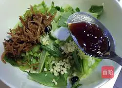 Illustration of how to make cold lettuce 9