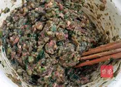 Pork and celery dumplings recipe 8