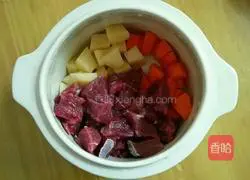 Recipe for carrot, beef and bean soup Illustration 3