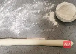 Illustration of how to make spring cake and leek box 5