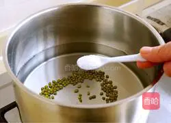 Illustration of how to make conch with ginger vinegar sauce 4