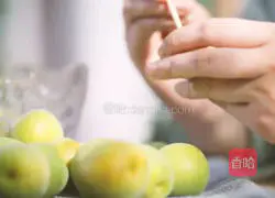 Green plum wine||人As time goes by, we look back suddenly, but I illustrate how to make wine from green plums 2