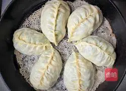 [Spring Healthy Vegetables] Recipe for Fried Buns with Chives and Snowflakes 12