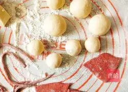 Illustration of how to make Xiaowa Mantou 5