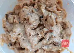 Illustration of how to make leek dumplings 6