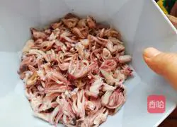 Illustration of how to make spicy squid 2