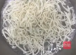 Illustration of how to make fried noodles 5