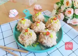 Illustration of making glutinous rice meatballs 11