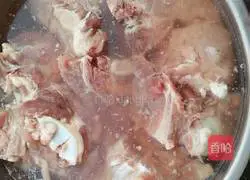 Illustration of how to make sauced big bones 1