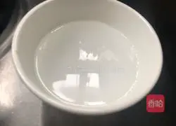 Illustration of how to make pumpkin dough 9