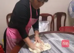 Illustration of how to make milk steamed buns 2