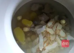 Lotus seed lily and Yuzhu soup recipe 9