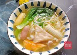Illustration of how to make pork noodle soup 7