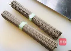 Illustration of how to make tomato and egg soba noodles 10