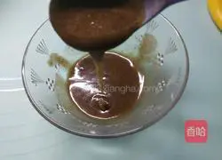 Illustration of how to make salt and pepper pancakes 2