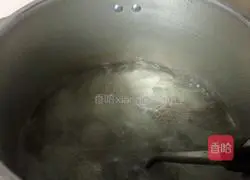 Illustration of how to make radish bone soup 5