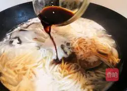 Illustration of making mushroom noodles 13