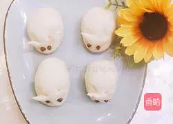 Illustration of how to make simple white flour steamed buns 11