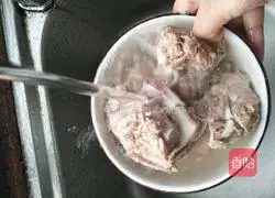 Cordyceps flower corn yam bone soup recipe illustration 5