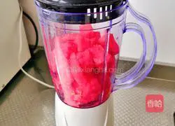 Watermelon Juice Recipe Illustration 5