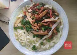 Green pepper meat Illustration of how to make silk noodles 6