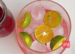Illustration of how to make Green Orange Bobo Cranberry Drink 5