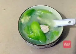 Illustration of how to make loofah meat soup 7