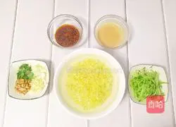 Illustration of how to make Sprite sesame noodles 4