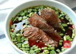 Illustration of how to make beef soup 7