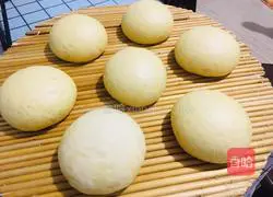 Cornmeal Steamed Buns Recipe Illustration 16