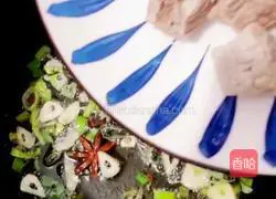 Illustration of Beef Brisket Stewed with Potatoes 11 