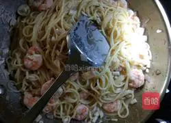 Cream Shrimp Flavor Illustration of how to make noodles 20