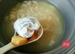 Illustration of how to make pig skin jelly 8