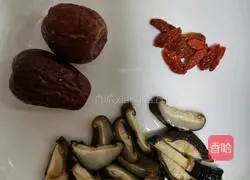 Illustration of how to make water mushroom and chicken soup 8