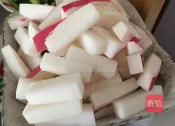 Illustration of how to make lamb chops and radish soup 5