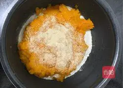 Illustration of how to make pumpkin steamed buns 3