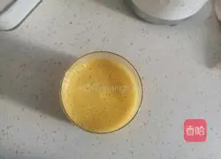 Mango milkshake Illustration of how to do it 4