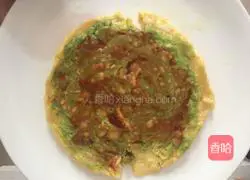 Illustration of how to make keto avocado egg rolls 2