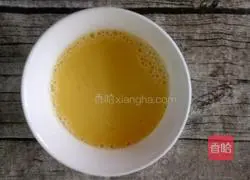 Illustration of how to make egg wontons 4