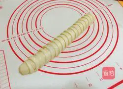 Caterpillar bread recipe 13