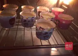 Illustration of how to make eight-inch whole egg cake (including cup cake) 11