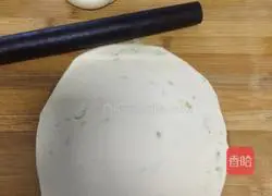 Illustrations of how to make hand-torn biscuits 20