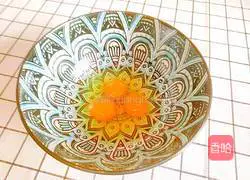 Illustration of how to make oil-free green pepper and egg pancake 6