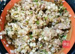 Illustration of how to make cabbage and pork patties 5