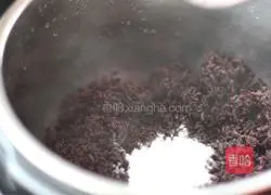 Illustration of how to make milky purple sweet potato and blood glutinous rice paste 5