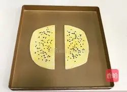 Illustration of how to make French pancakes 4