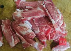 Illustration of how to make Mushu Pork 1