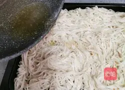 Illustration of how to make refreshing cold noodles 12