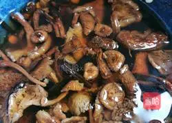 Illustration of how to make wontons with vegetarian filling (first show) 4