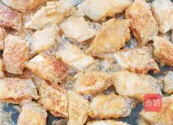 Illustration of how to make sweet and sour crispy fish 9